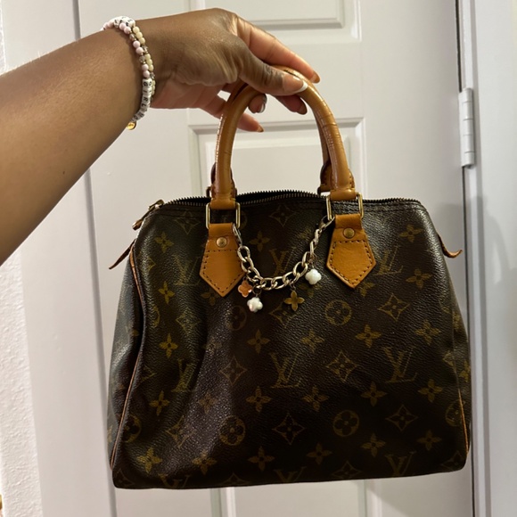 Vintage Louis Vuitton Handbag - Picture 3 of 9